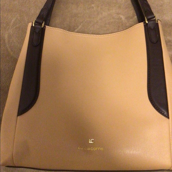 Liz Claiborne - Picture 1 of 7